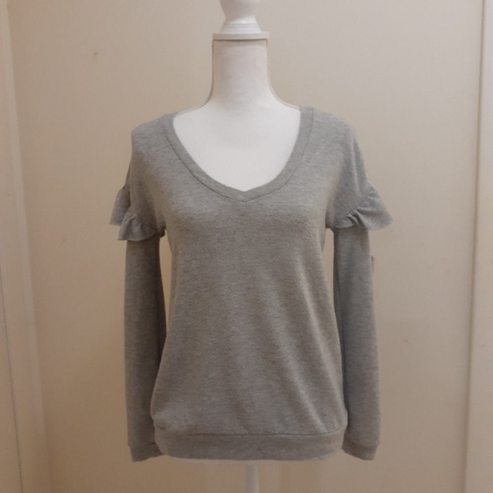 Gray Ruffle Cut out Sweater - Picture 3 of 7